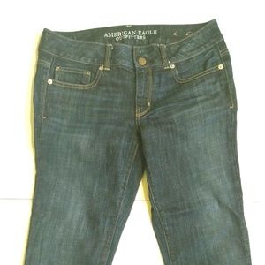 American Eagle Outfitters Women's AEO size 8 Artis